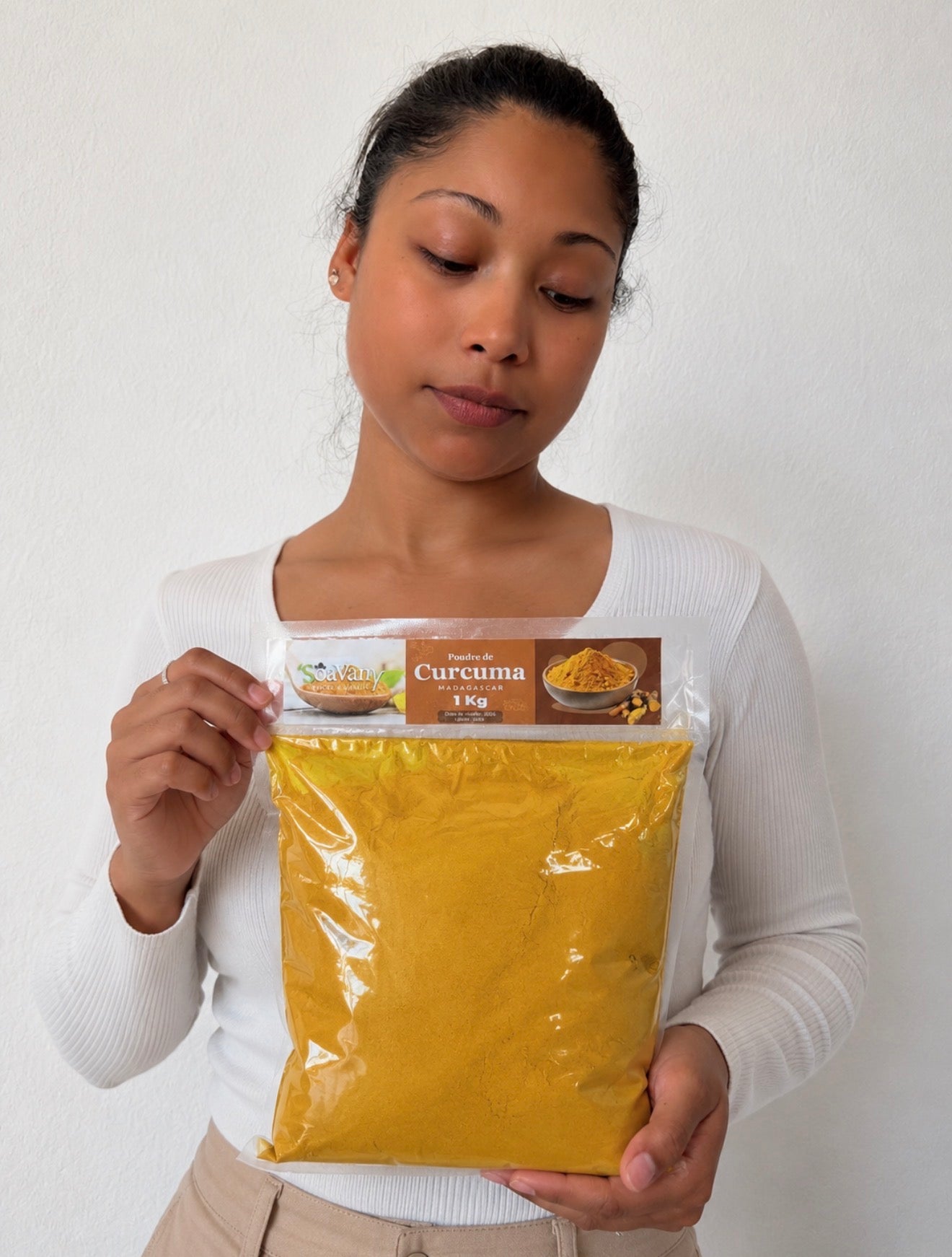 Poudre de Curcuma de Madagascar - Qualité Premium (Sachet de 1 kg)