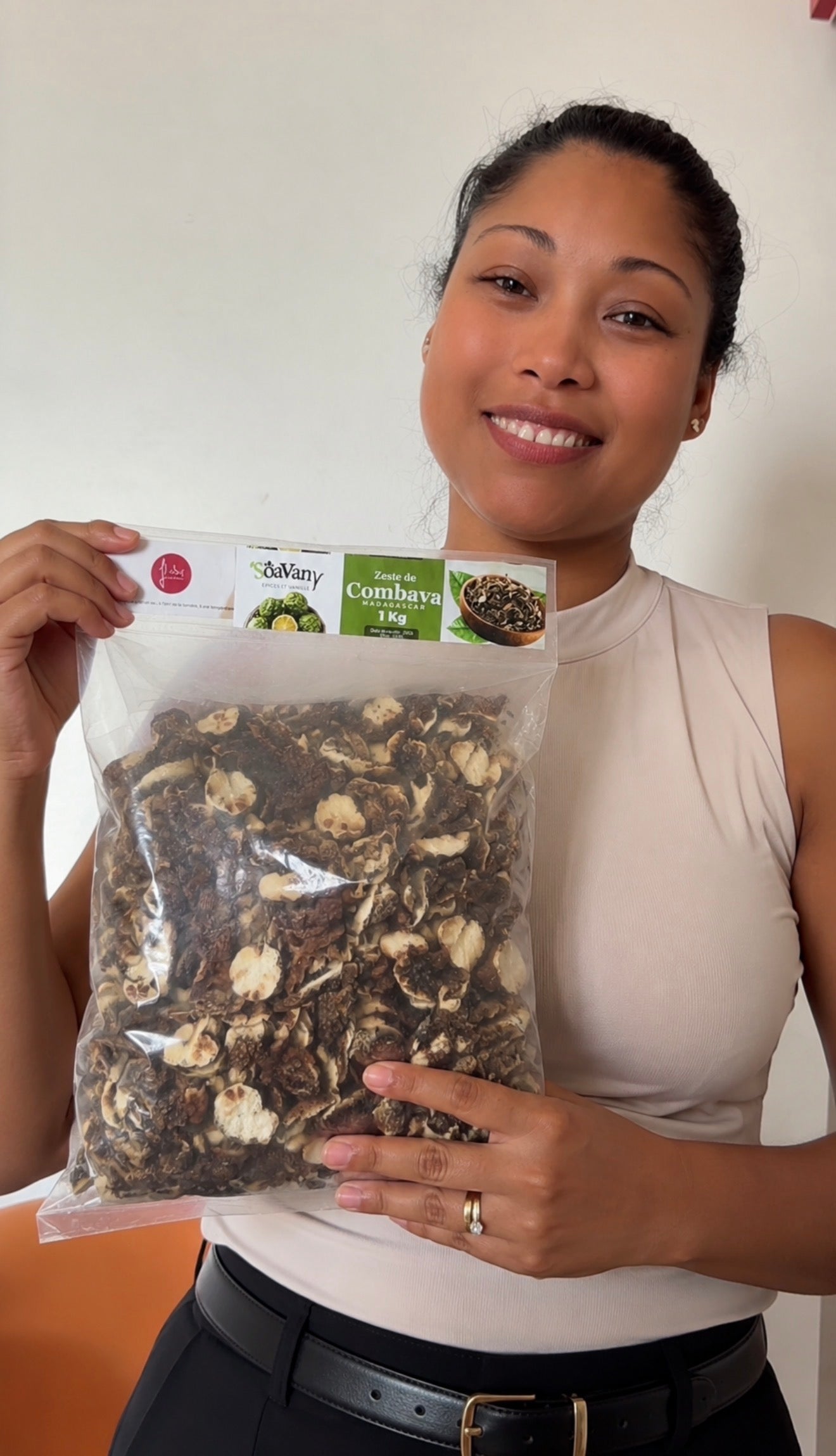 Zeste de Combava de Madagascar - Qualité Supérieure (Sachet de 1 kg)
